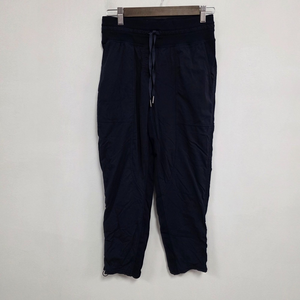 Lululemon Womens Dance Studio Pants‎ Size 6 Blue Crop Striped Athleisure Stretch